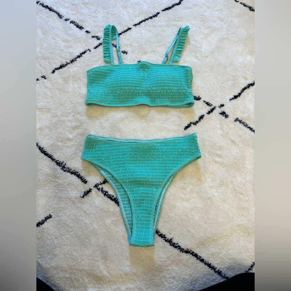 Bikini set ruffle smocked